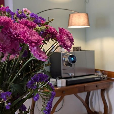 Villa Antonietta Rooms & Coffee 切塞纳蒂科 外观 照片