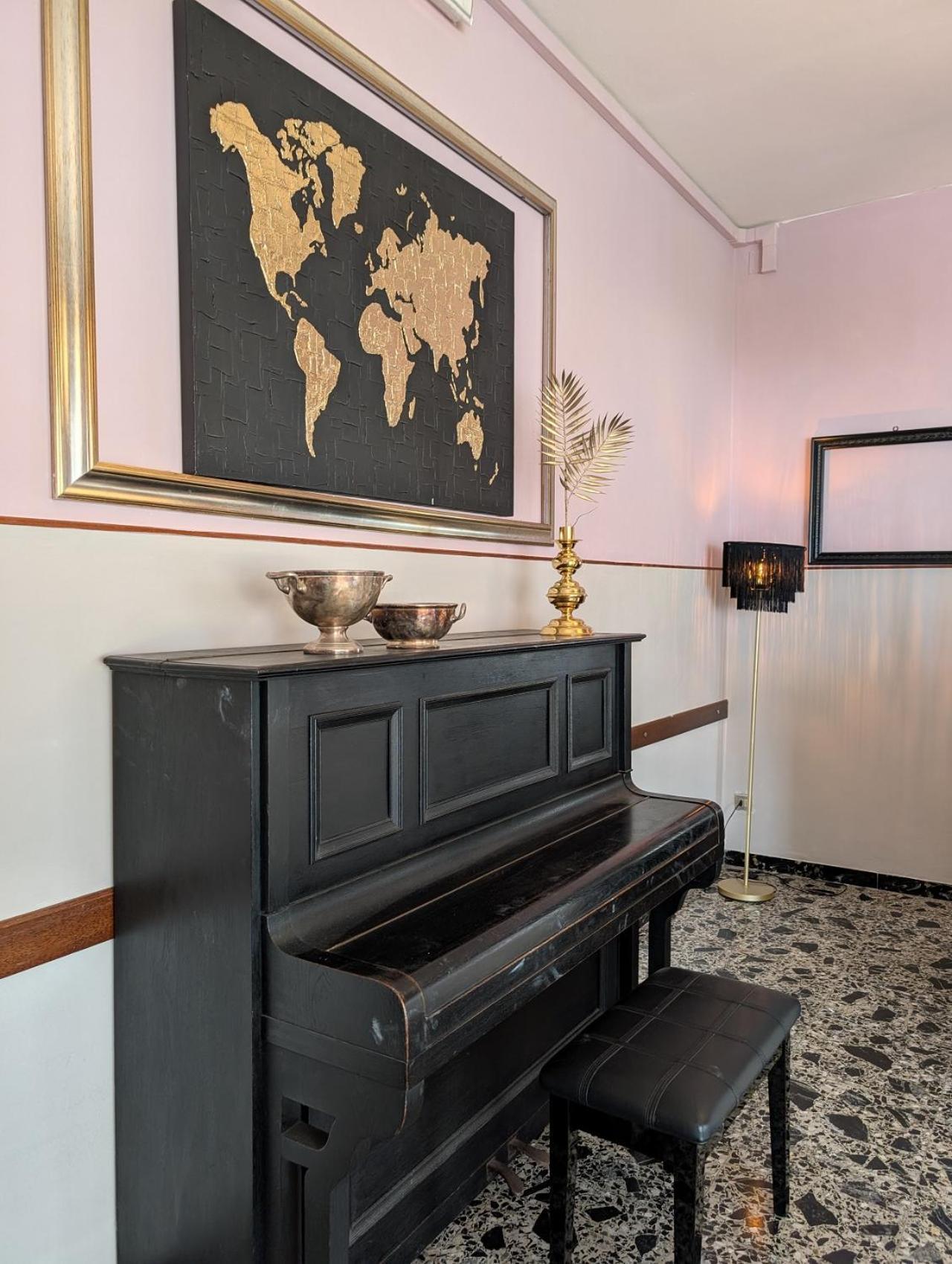 Villa Antonietta Rooms & Coffee 切塞纳蒂科 外观 照片